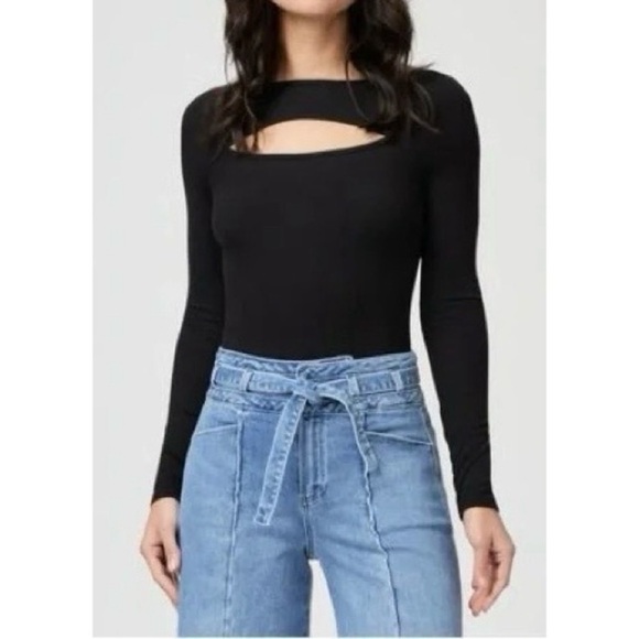 Aritzia Tops - ARITZIA BABATON Watt Cut-Out Long-Sleeve Crop Top in Black